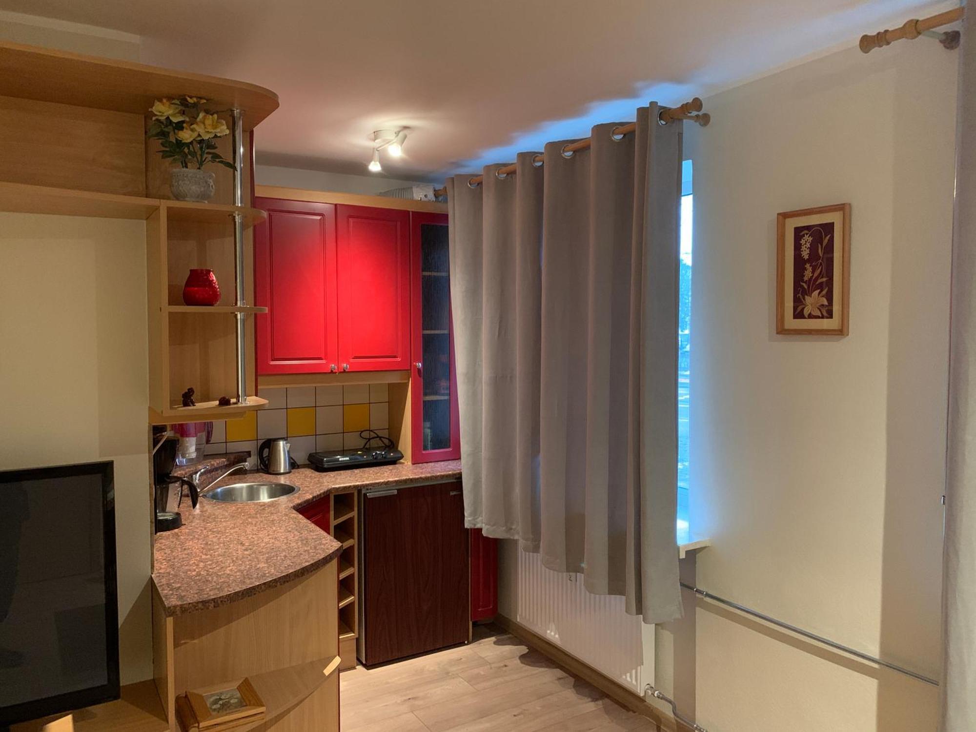 Dikol Two-Room Apartment-Self Check-In & Free Parking Near City Center Таллин Экстерьер фото